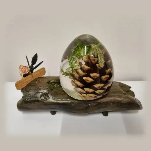 [L5] Pine Cone & Driftwood Lamp